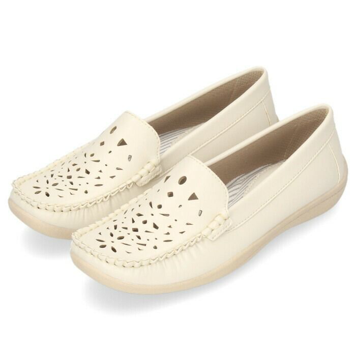 ドライビングシューズ レディース フラットシューズ スリッポン ぺたんこ 抗菌 防臭 軽量 靴 運転 ビット付き ローファー おしゃれ 履きやすい 歩きやすい カジュアル シンプル 柔らかい 軽い 屈曲 ローヒール 痛くない ゆったり 仕事 通勤