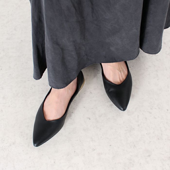 パンプス フラットヒール 黒 ポインテッドトゥ コンフォート きれいめ PICCADILLY ピカジリー 274065 1.5cm レディース ブラック ブラウン シルバー ベージュ デザインヒール セレモニー