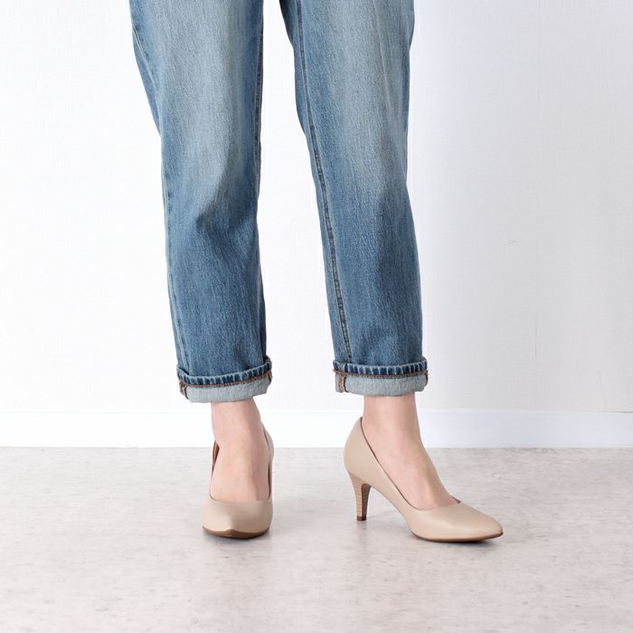 パンプス ハイヒール 黒 ポインテッドトゥ コンフォート きれいめ PICCADILLY ピカジリー 745076 7cm レディース ブラック ベージュ ホワイト セレモニー