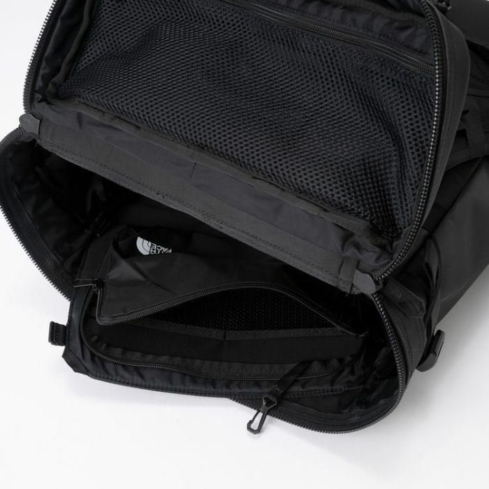 ノースフェイス リュック 30L ヒューズボックス 2 NM82255 メンズ レディース デイパック バッグ かばん THE NORTH FACE バックパック 通学 通勤 鞄 ロングセラー