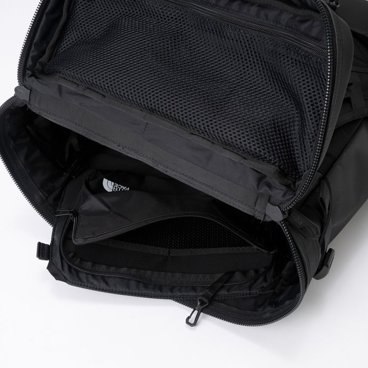 ノースフェイス リュック 30L ヒューズボックス 2 NM82255 メンズ レディース デイパック バッグ かばん THE NORTH FACE バックパック 通学 通勤 鞄 ロングセラー