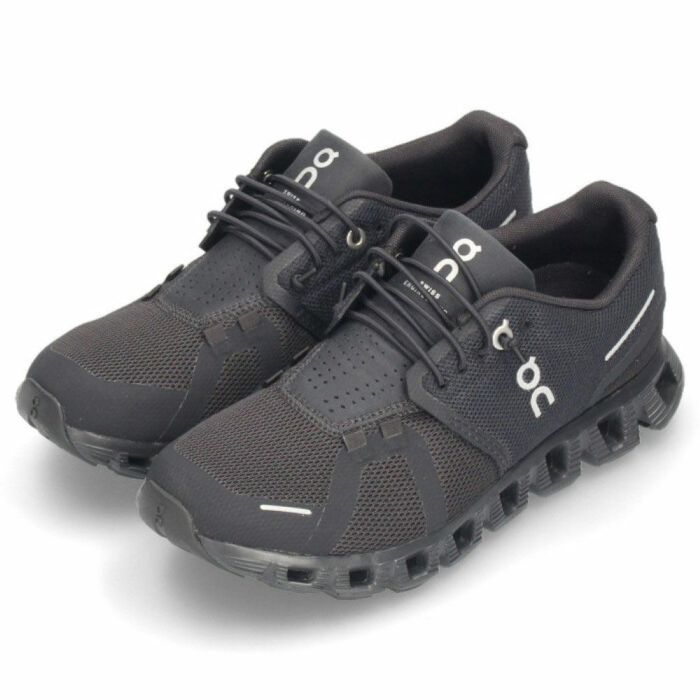 On オン レディース スニーカー スリッポン Cloud 5 クラウド 5 ランニングシューズ ゴム紐 軽量 運動 スポーツ タウンユース デイリーユース