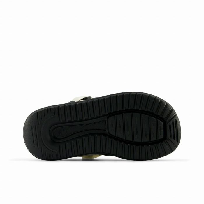 ニューバランス キッズ ジュニア スニーカー new balance スリッポン ボア 冬 防寒 シューズ 暖かい 起毛 保温 YHMOCQO2M ホワイト 白 アウトドア 靴 子供