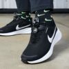 ナイキ スニーカー レディース NIKE レボリューション 7 イージーオン FN7999 001 ブラック ホワイト ランニングシューズ 黒 白 通勤 通学 運動靴 ローカット