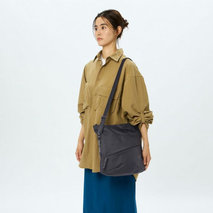 ノースフェイス トートバッグ レディース メンズ バッグ 通勤 通学 鞄 黒 THE NORTH FACE ピレネーショルダーL NM82508