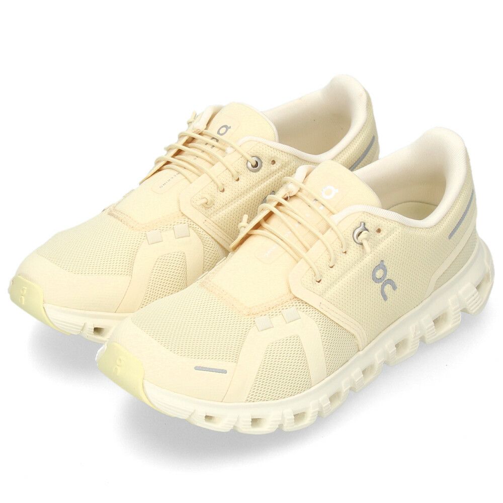 On Cloud6 レディース スニーカー オン クラウド6 シューズ スリッポン 黒 白 パール ホワイト ブラック 超軽量