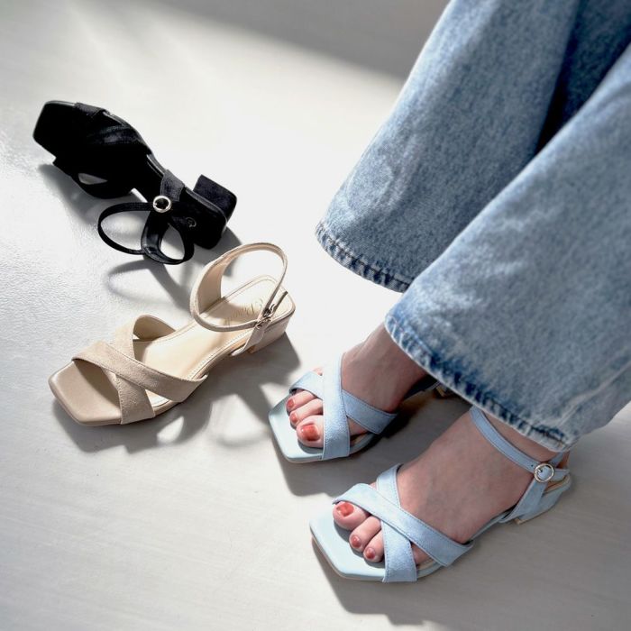 サンダル レディース ヒール 3.5cm アンクルストラップ ブラック 黒 ベージュ ブルー クロス ストラップ ローヒール シンプル 靴 おしゃれ Parade 2002WK