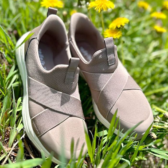 スリッポン レディース 手を使わず履ける クロスベルト スニーカー 黒 ブラック 軽い ハンズフリー パレード Parade 楽すぽっ 91302