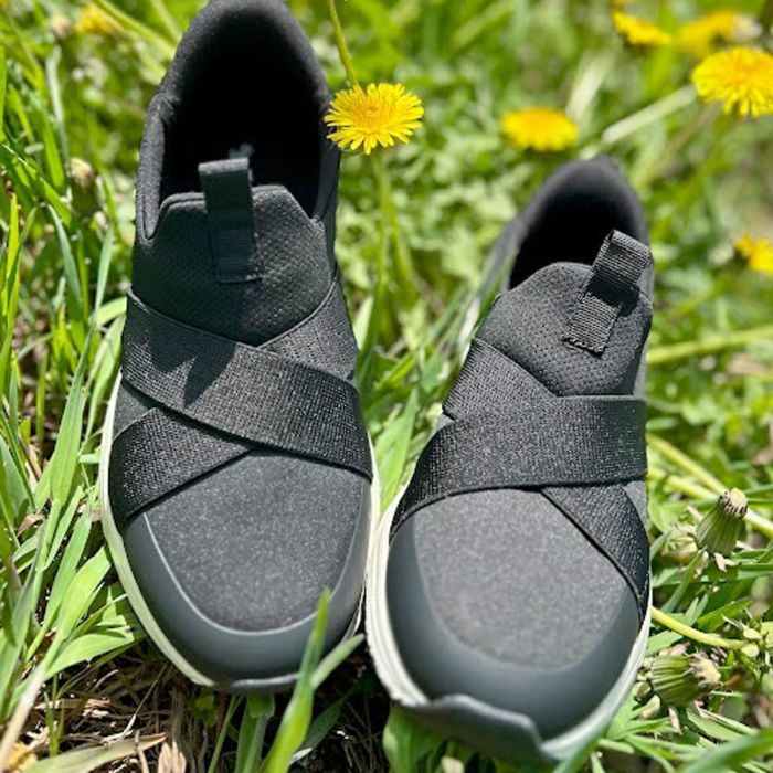 スリッポン レディース 手を使わず履ける クロスベルト スニーカー 黒 ブラック 軽い ハンズフリー パレード Parade 楽すぽっ 91302