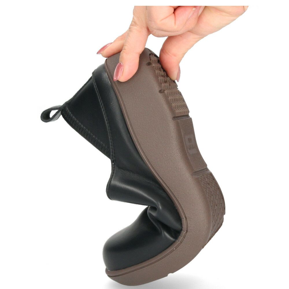 スリッポン レディース シューズ かかとが踏める 2WAY 防滑 靴 幅広 3E ブラック 黒 アイボリー ブラウン Parade パレード 51303