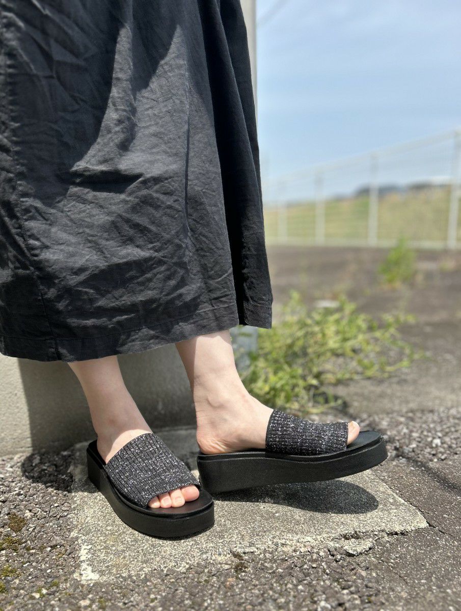 サンダル レディース 厚底 つっかけ ヒール おしゃれ ミュール 黒 履きやすい かかとなし ブラックラメ アイボリー 45108 パレード Parade