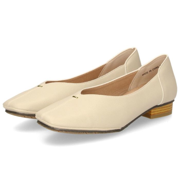 パンプス 痛くない 柔らかい ローヒール ぺたんこ 黒 3E スクエアトゥ Vカット 歩きやすい ブラック ベージュ 靴 レディース パレード Parade 7400