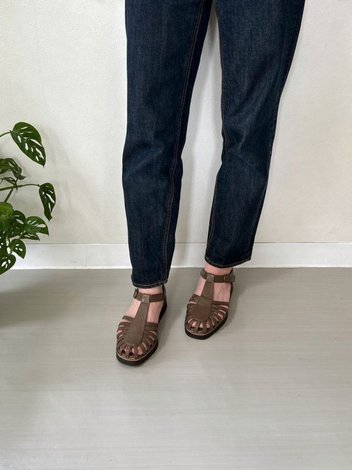 サンダル レディース グルカサンダル 歩きやすい 厚底 おしゃれ 黒 3E ゆったり 幅広 軽量 ストラップサンダル ローヒール 6754 パレード 靴 Parade