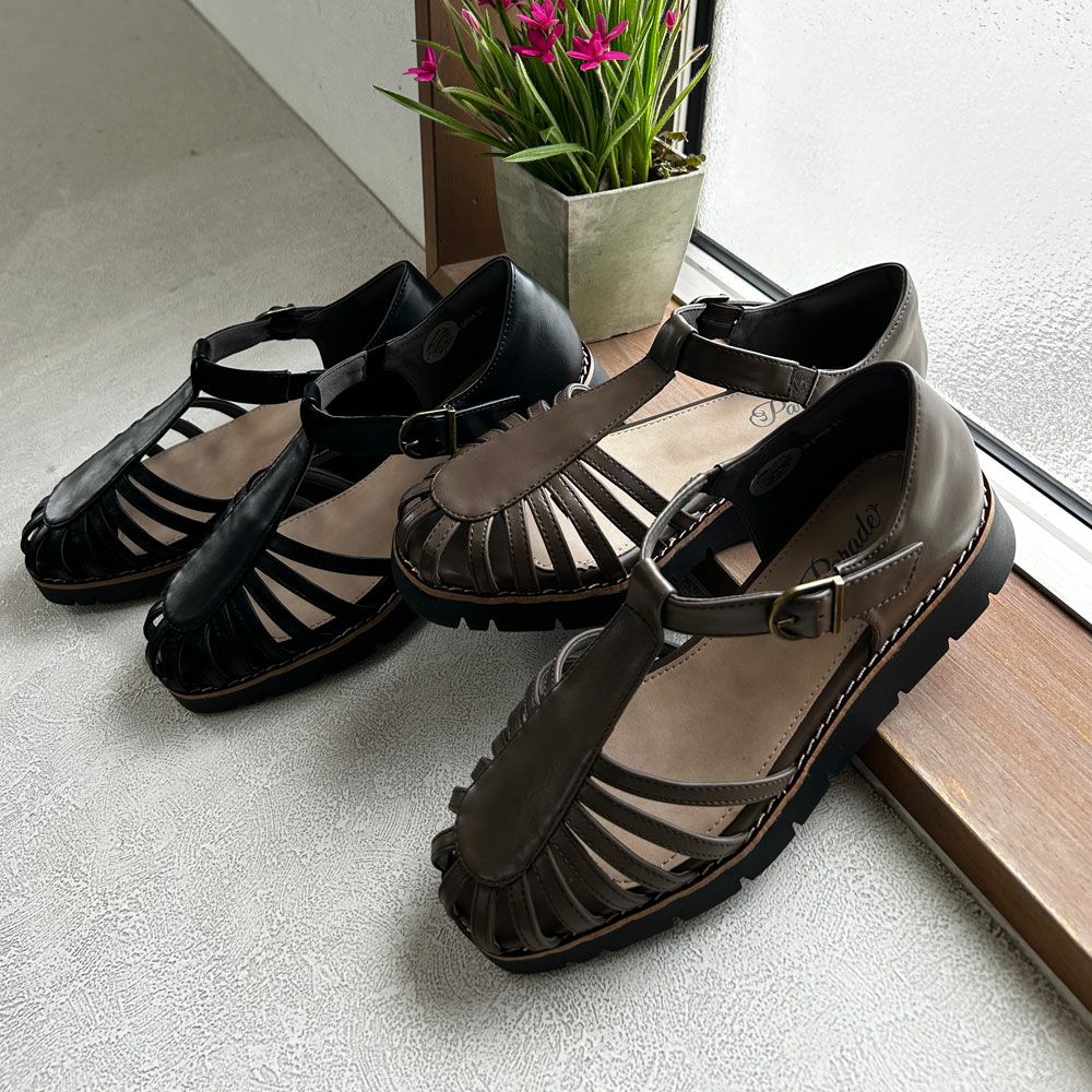 サンダル レディース グルカサンダル 歩きやすい 厚底 おしゃれ 黒 3E ゆったり 幅広 軽量 ストラップサンダル ローヒール 6754 パレード 靴 Parade