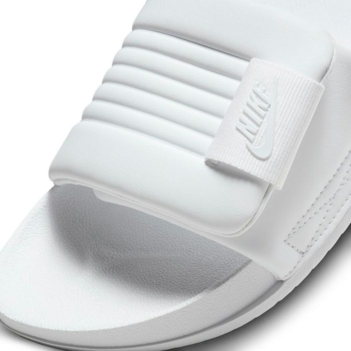 ナイキ サンダル レディース 靴 オフコート アジャスト スライド コンフォート 軽量 快適 調節可能  DV1033-101 NIKE Offcourt Adjust Slide ホワイト