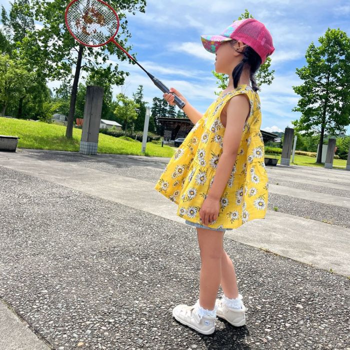 キッズ サンダル 女の子 男の子 つま先あり 水陸両用 水遊び おしゃれ かわいい お出掛け 軽量 子ども靴 ウォーターシューズ 黒 ブラック ホワイト Parade 56302