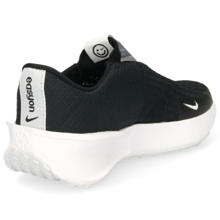 ナイキ スニーカー レディース 黒 厚底 ランニングシューズ NIKE インタラクト ラン イージーオン FV5591 001 ブラック/ホワイト