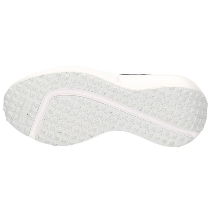 ナイキ スニーカー レディース 黒 厚底 ランニングシューズ NIKE インタラクト ラン イージーオン FV5591 001 ブラック/ホワイト