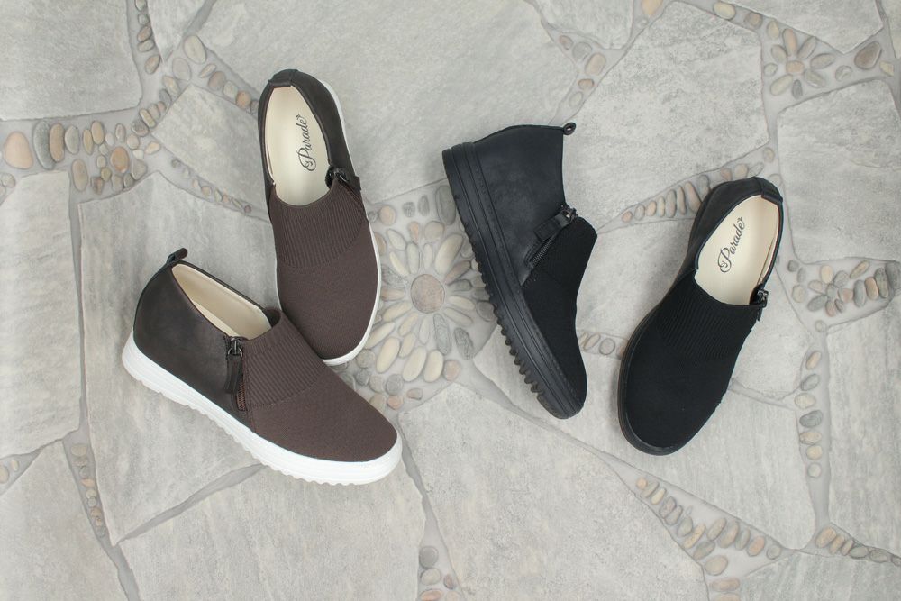 レディース スリッポン 軽量 シューズ 疲れない 幅広 3E 黒 茶色 カジュアル 靴 スニーカー ブラック チョコ ブラウン パレード 16 Parade