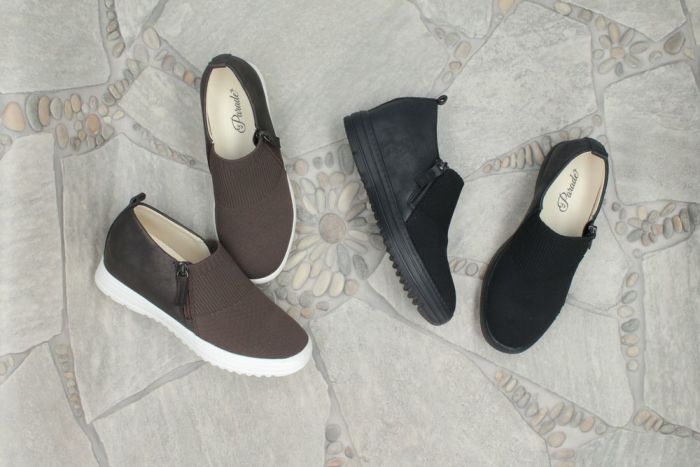 レディース スリッポン 軽量 シューズ 疲れない 幅広 3E 黒 茶色 カジュアル 靴 スニーカー ブラック チョコ ブラウン パレード 16 Parade