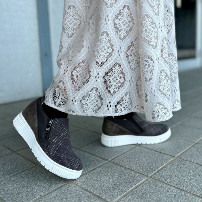 レディース スリッポン 軽量 スニーカー 疲れない 黒 カジュアル シューズ ブラック グレー チョコレート ブラウン 靴 パータム リュクス 40031 PARTAM LUXE