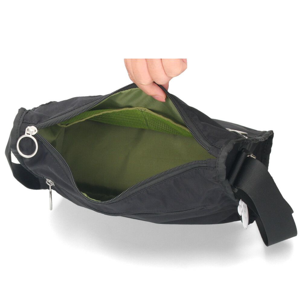 VASKA by moz モズ ショルダーバッグ レディース バッグ 斜め掛け 軽量 ナイロン 撥水 ファスナー付き 小さめ 黒 VZNS-01 ヴェスカバイモズ