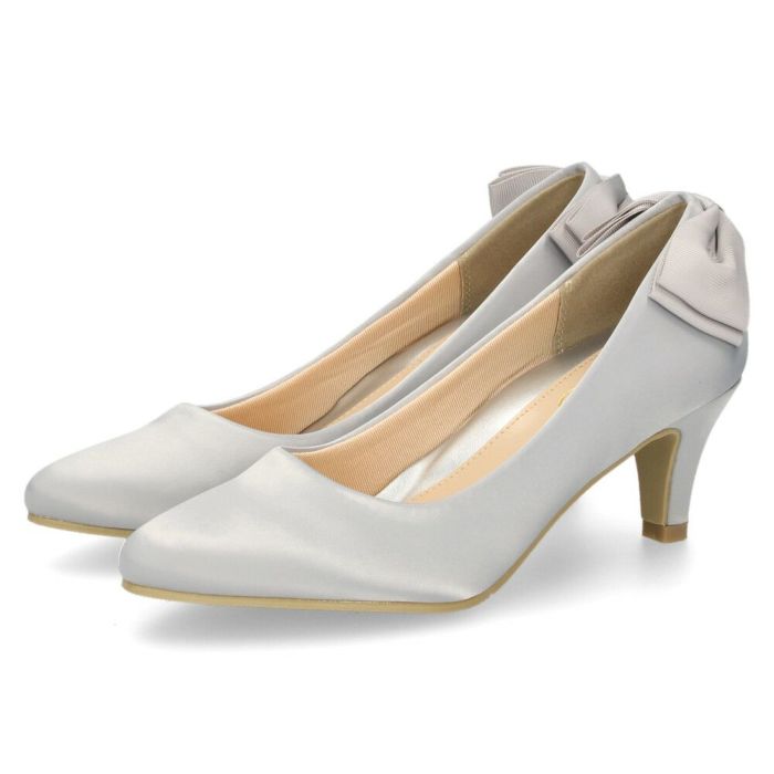 結婚式 パンプス 疲れない 太ヒール 靴 バックリボン 6cm 6センチヒール ベージュ ブラック 黒 お呼ばれ 極ふわっ Parade 18161