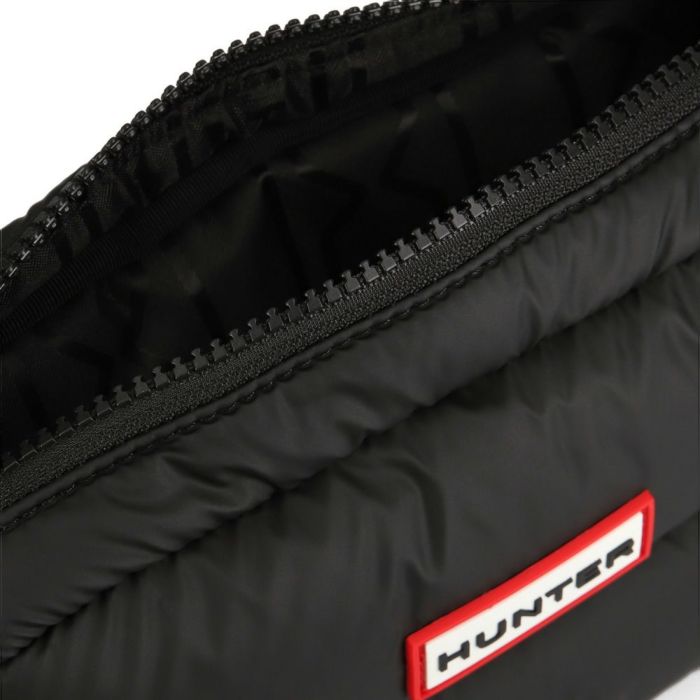 ハンター バッグ ボディバッグ ショルダーバッグ UBX5514KBM イントレピッド エクストラ パフド クロスボディ HUNTER 耐水 軽量 コンパクト