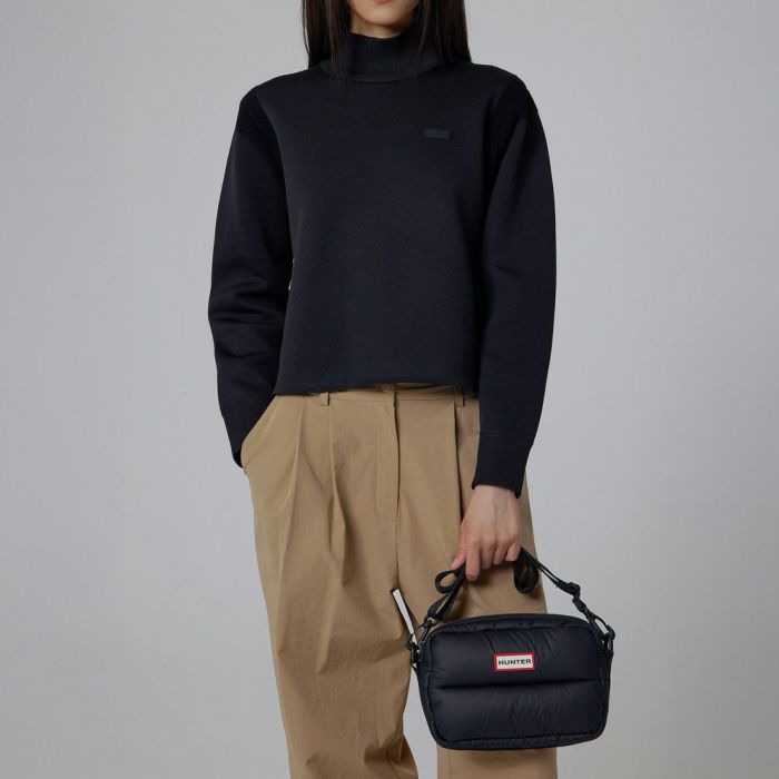 ハンター バッグ ボディバッグ ショルダーバッグ UBX5514KBM イントレピッド エクストラ パフド クロスボディ HUNTER 耐水 軽量 コンパクト