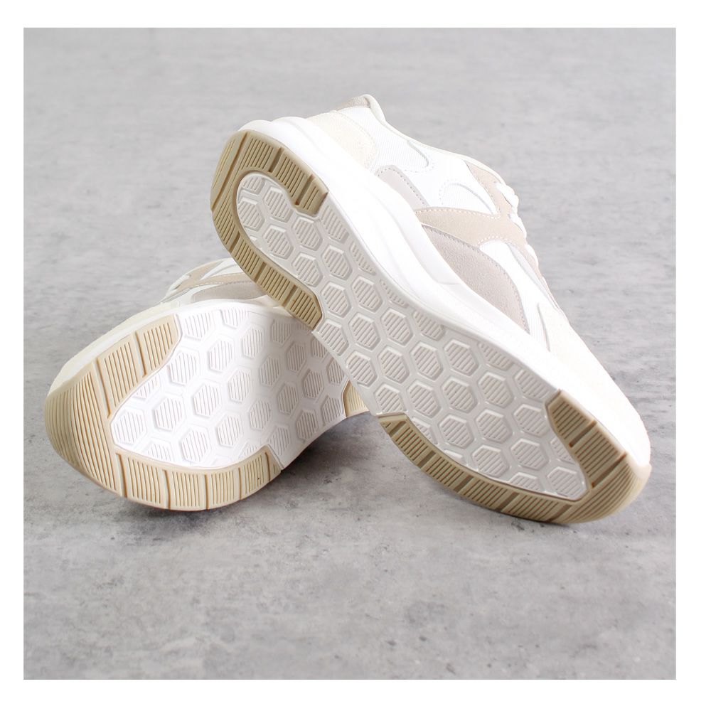 手を使わずに履ける 靴 レディース スニーカー ハンズフリー スリッポン 履きやすい 歩きやすい 軽量 軽い 防水 ゴム紐 ブラック 通勤 通学 楽すぽっ パレード Parade 51709