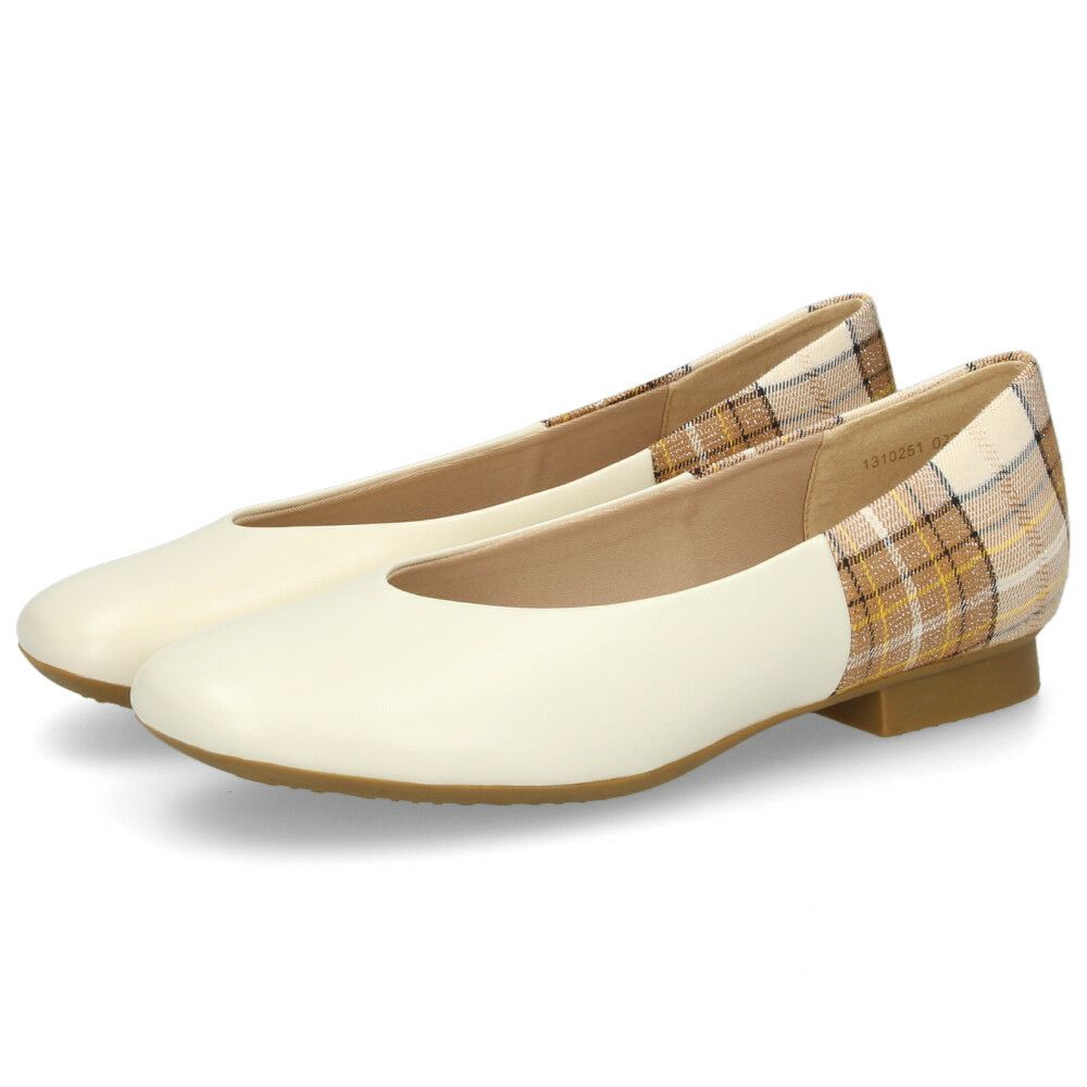 パンプス ローヒール 歩きやすい 痛くない 本革 フラットシューズ レディース 靴 きれいめ カジュアル 通勤 オフィス 普段使い あしながおじさん 1310251