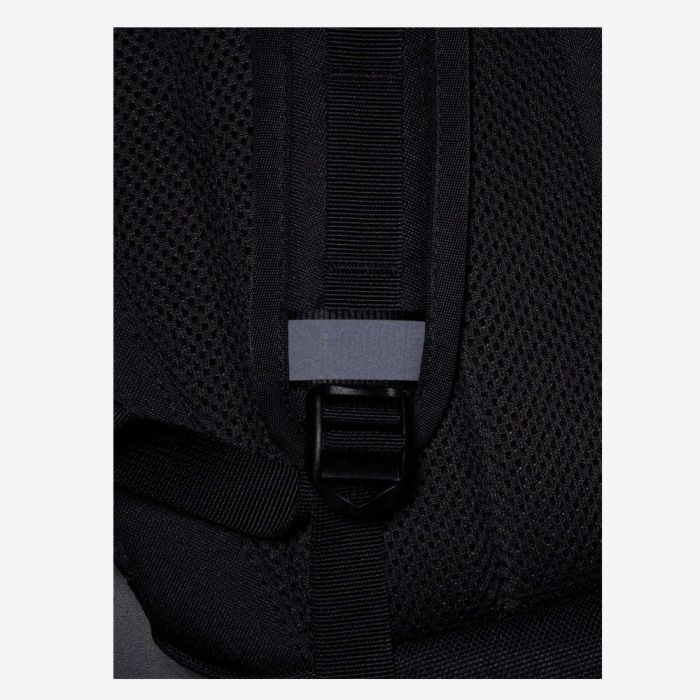 ノースフェイス リュック バック リープ30 32L THE NORTH FACE 62610 LEAP30 ブラック 黒 ホワイト レッド