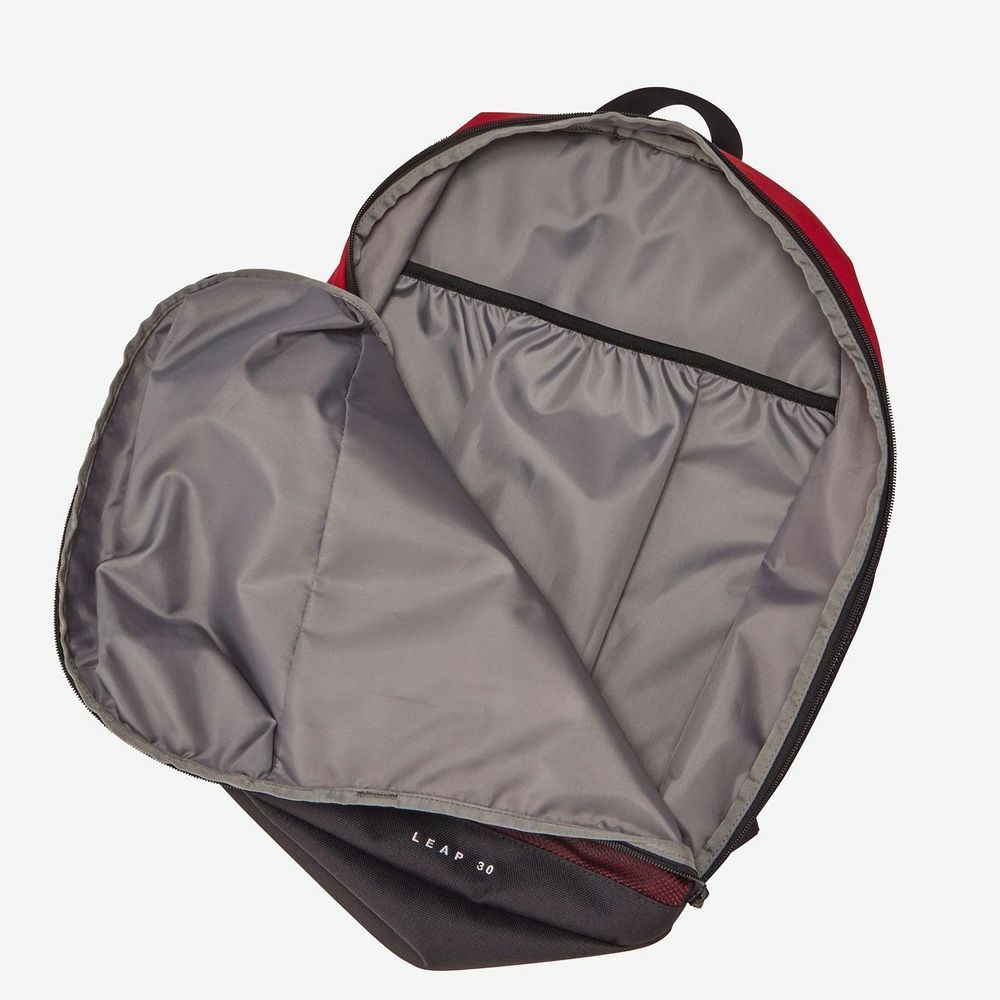 ノースフェイス リュック バック リープ30 32L THE NORTH FACE 62610 LEAP30 ブラック 黒 ホワイト レッド