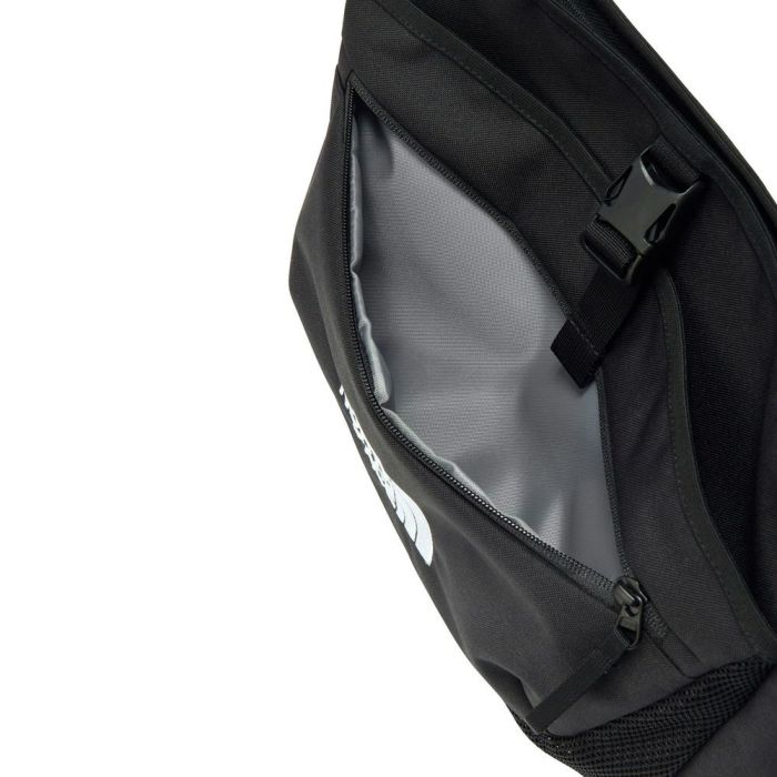 ノースフェイス ショルダーバック リープショルダー THE NORTH FACE NM72601 LEAP SHOULDER 8L 標準的なサイズ 長財布 ペットボトル 折りたたみ傘 ブラック 黒 ホワイト レッド