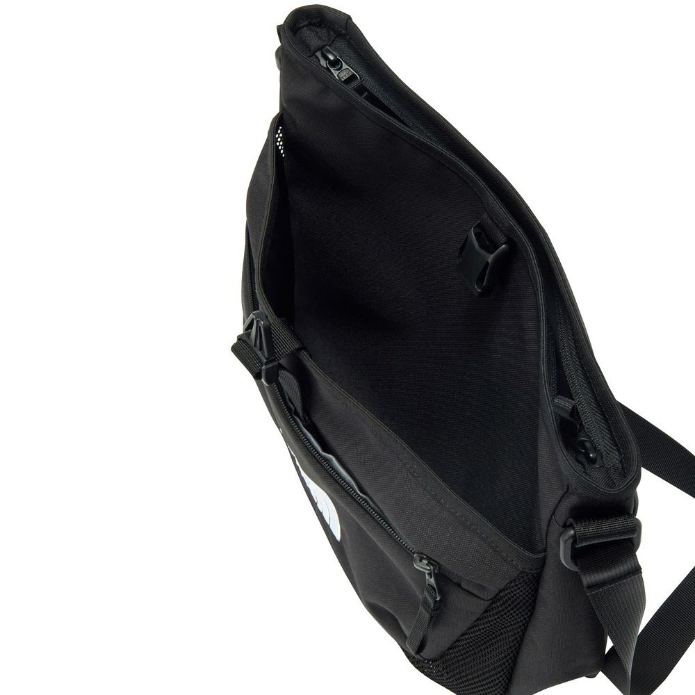 ノースフェイス ショルダーバック リープショルダー THE NORTH FACE NM72601 LEAP SHOULDER 8L 標準的なサイズ 長財布 ペットボトル 折りたたみ傘 ブラック 黒 ホワイト レッド