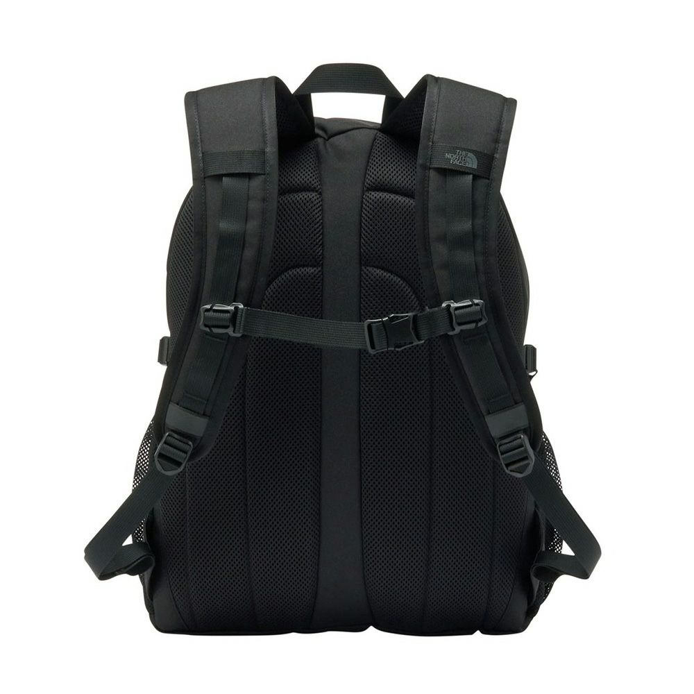 ノースフェイス リュック バック リープ20 23L THE NORTH FACE NM62611 LEAP20 デイパック バックパック通勤 通学 PC収納 ブラック 黒 ホワイト レッド