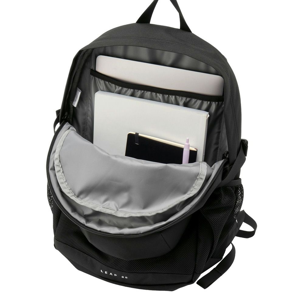 ノースフェイス リュック バック リープ20 23L THE NORTH FACE NM62611 LEAP20 デイパック バックパック通勤 通学 PC収納 ブラック 黒 ホワイト レッド