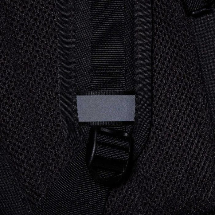 ノースフェイス リュック バック リープ20 23L THE NORTH FACE NM62611 LEAP20 デイパック バックパック通勤 通学 PC収納 ブラック 黒 ホワイト レッド